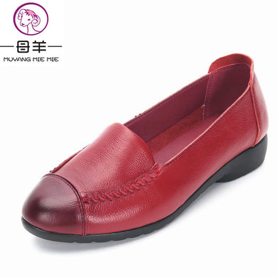 MUYANG MIE MIE Spring And Autumn Women Flats 2017 Fashion Genuine Leather Flat Shoes Woman Soft Casual Loafers Women Shoes - lifebiz