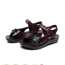 ZZPOHE 2017 summer Mother shoes flat sandals women aged leather Soft bottom mixed colors fashion sandals comfortable old shoes - lifebiz